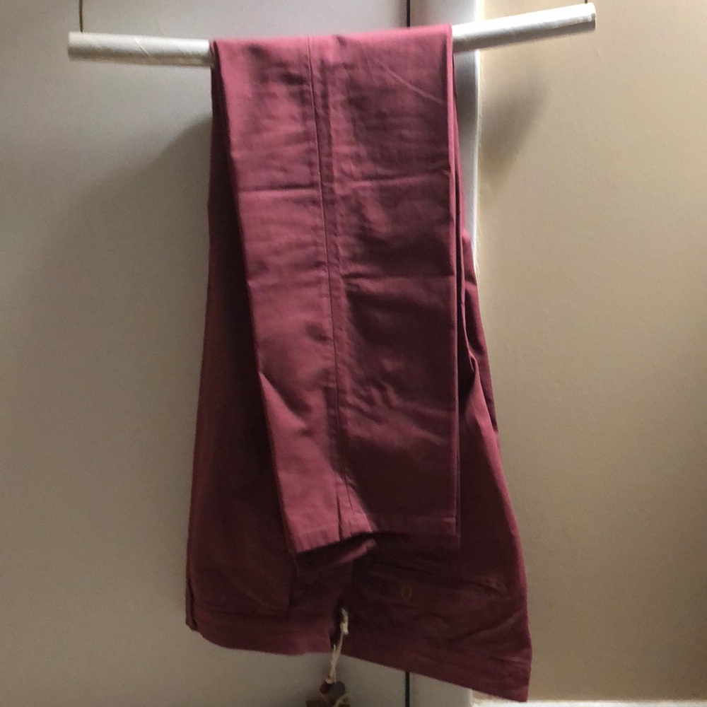 Oaks pants. Size 33